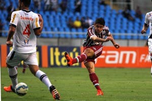 Osvaldo diz querer dar alegrias à torcida (Foto: Nelson Perez - FFC)