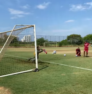 V Deo F Bio Sua A Camisa No Ltimo Treino Antes De Decis O Pela