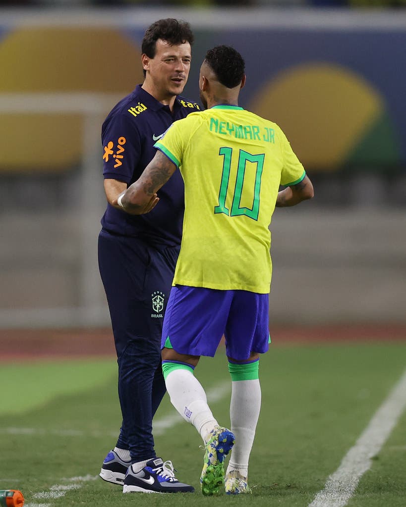 Neymar defende Fernando Diniz na seleção brasileira