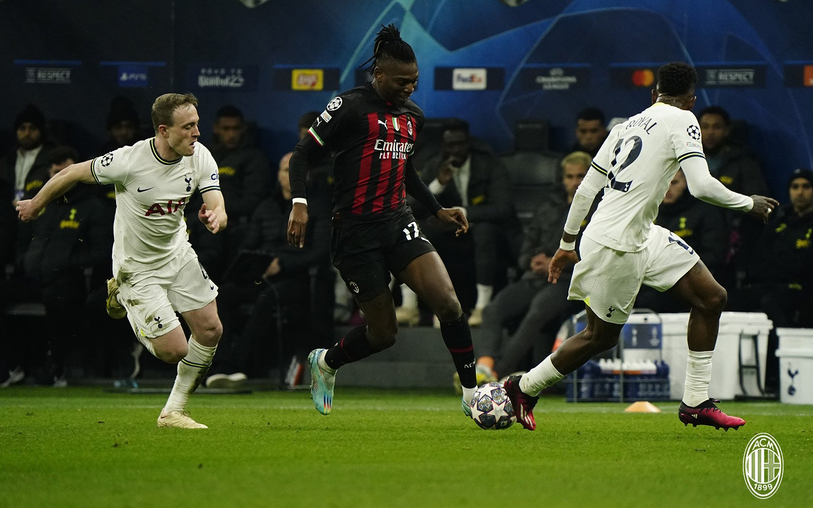 Tottenham x Milan: onde assistir, horário e escalações do jogo