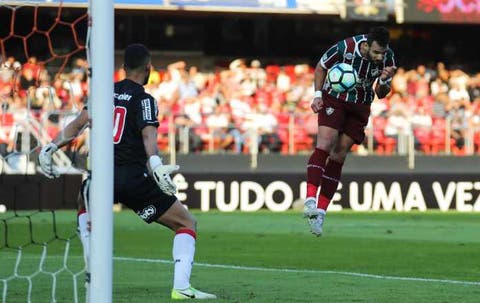 Henrique Dourado admite peso de gols perdidos no empate contra o São Paulo