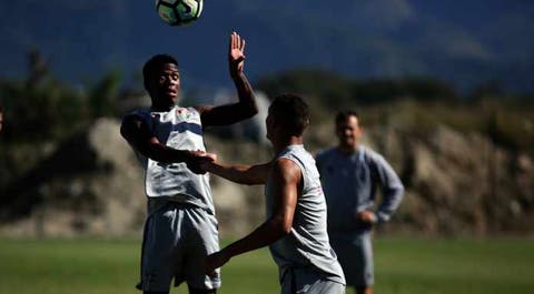 Calazans não usa juventude do time do Fluminense como desculpa para má fase