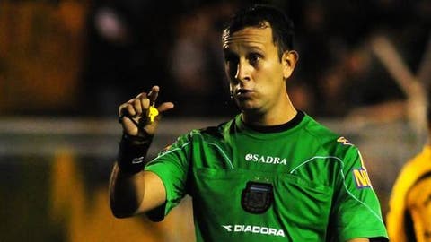 Universidad x Fluminense terá trio de arbitragem argentino