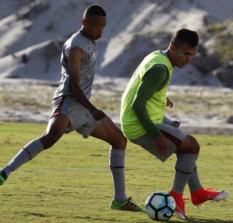 Veiga não crê que negociação de Wellington Silva com o Arsenal desande