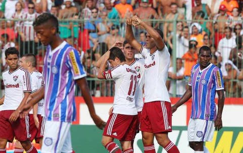 Perto do fim de carreira, zagueiro bicampeão brasileiro pelo Flu traça seus planos