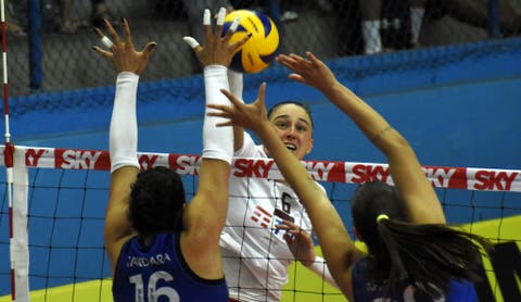 Capitã e técnico analisam vitória do Fluminense na Superliga feminina de vôlei