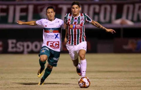 Abel analisa desempenhos de Jádson, Ayrton, Robinho e Caio no jogo de quarta