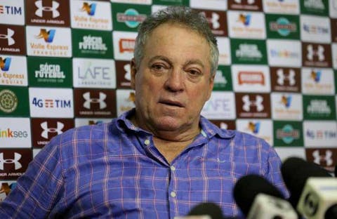 Abel confirma ausência e duas novidades entre os relacionados