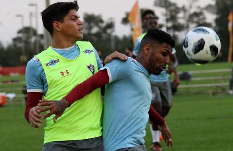 Fluminense marca reunião com Romarinho para esta quarta e saída deve ser definida