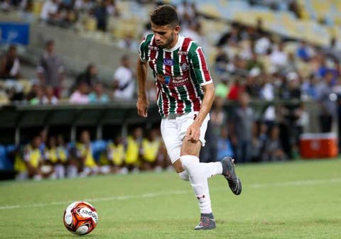 Flu tem apenas um jogador pendurado para o jogo contra o Grêmio