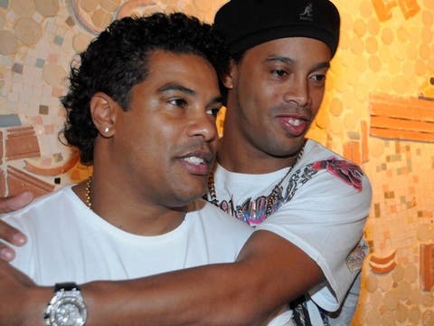 ronaldinho e assis