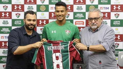 Mário Bittencourt reclama de vazamentos de informações sobre o Fluminense