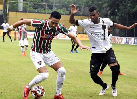 Ferj cancela mudança de data do jogo entre Fluminense e Volta Redonda