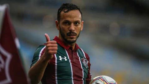 Odair avalia volantes do Fluminense e volta a excluir Yago como opção no setor