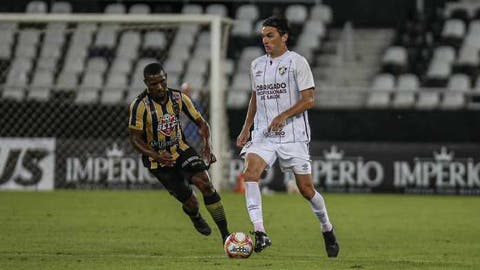 Matheus Ferraz prevê mudança de postura do Fluminense no próximo jogo