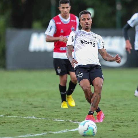 Ex-Flu e atualmente no Galo, Allan projeta duelo da próxima quarta