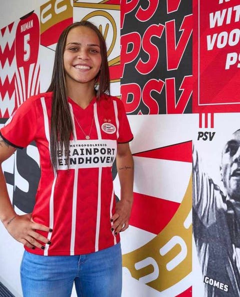 Ex-atacante tricolor é apresentada no PSV e agradece ao Flu