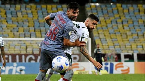 Após vitória, Martinelli cobra concentração ainda maior contra o Juventude