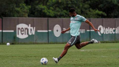 David Braz aposta em sintonia entre Flu e torcida para carimbar a vaga na Libertadores