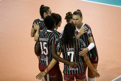 Fluminense vence mais um jogo na Superliga feminina de vôlei