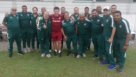 Diniz recebe visita de profissionais do futsal do Fluminense no CTCC