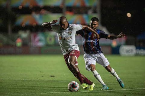 Freitas conta qual instrução recebeu de Diniz antes da primeira chance no Fluminense