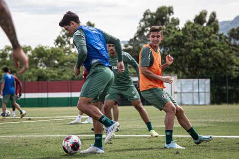 Após pré-temporada, Cano vê Fluminense chegando em ótimas condições para a estreia