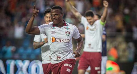 Arias celebra bom começo do Fluminense e recorda maior dificuldade do jogo com o Madureira