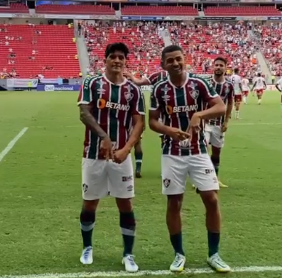  Faz O L Brasília Grande Jogo Celebra Germán Cano Fluminense 