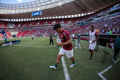 Com direito a assistência, David Braz registrou boas estatísticas contra o Bangu