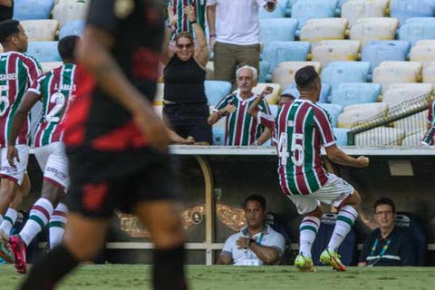 Décimo segundo jogador? Autor de gol, Lima valoriza trabalho no dia a dia