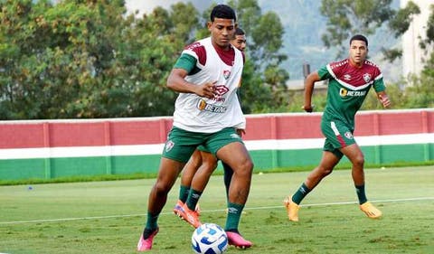 Fluminense pode ter titulares poupados e novidades contra o The Strongest