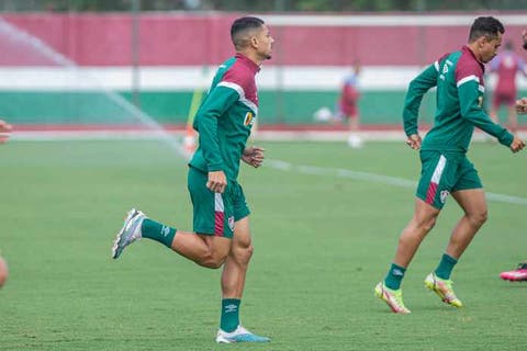 André aposta na boa preparação e vê Flu embalado para o clássico após vitória sobre o Inter