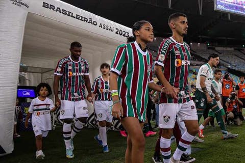 Ele merece! Arias fala sobre ter música para ele na torcida: Todo jogador  quer ter uma - Fluminense: Últimas notícias, vídeos, onde assistir e  próximos jogos