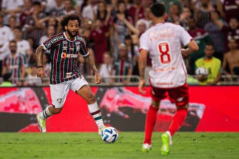 Duelo da experiência! Trintões e até quarentões lideram Flu e Inter na Libertadores