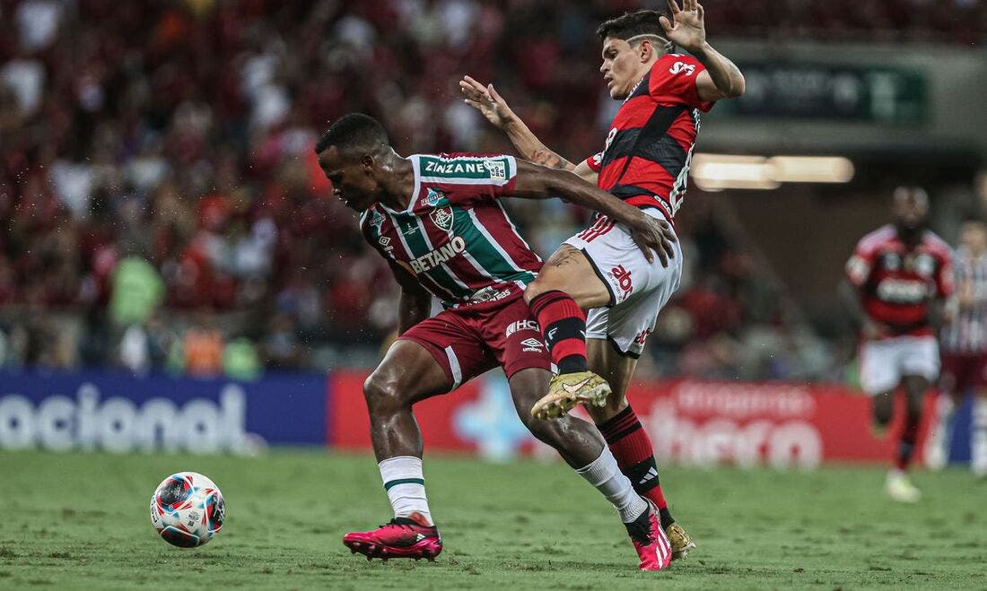 Transmissão ao vivo de Flamengo x Fluminense pelo Brasileirão