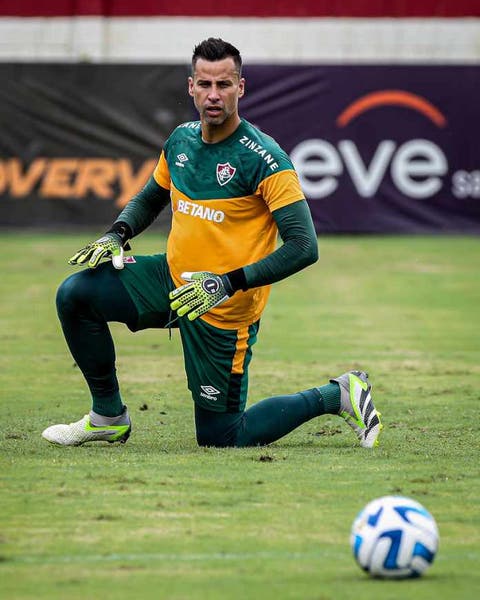 Fábio quebrará mais um recorde com a camisa do Fluminense