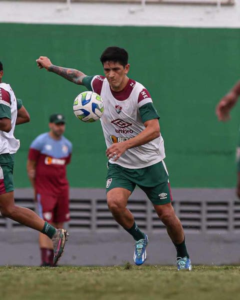 Na despedida do Brasileiro, Cano convoca torcida do Fluminense para o Maracanã