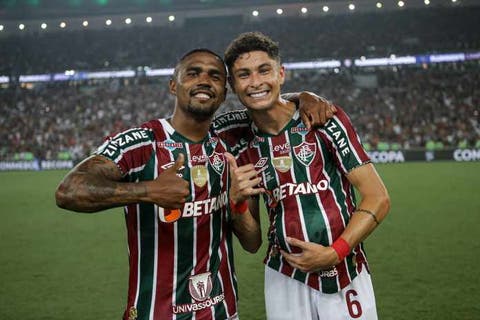 Douglas Costa e Diogo Barbosa