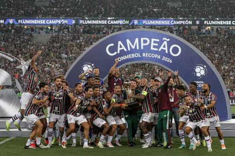 campeão recopa taça troféu