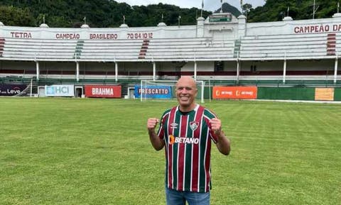 Tricolor, Royce Gracie não conseguiu ver final da Libertadores, mas sacaneou irmãos flamenguistas