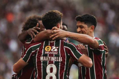 Jogador do Fluminense entra para seleção da rodada do Brasileiro no Bola de Prata