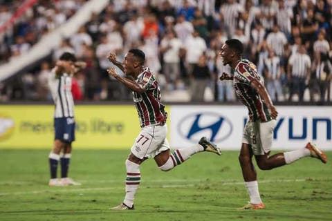 maquinhos gol contra alianza lima