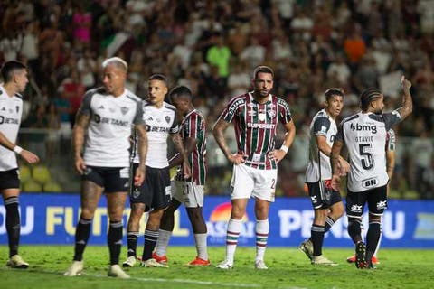 Renato Augusto recorda opção por jogar no Fluminense e diz: