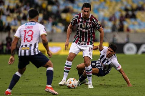 Entrada de Ganso foi determinante para melhora do Fluminense? Diniz responde