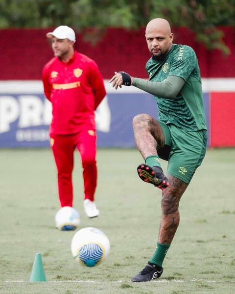 Fluminense tem quatro pendurados para o jogo deste sábado