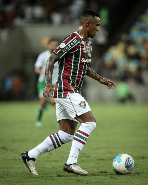 Marquinhos avalia peso de tropeço do Fluminense antes de clássico com o Botafogo