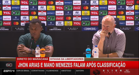 Mano Menezes e Arias