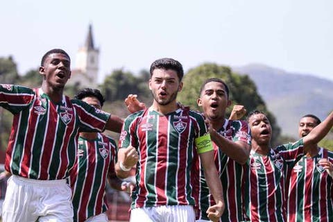 Fluminense supera o Fortaleza e se mantém na zona de classificação do Brasileiro sub-17