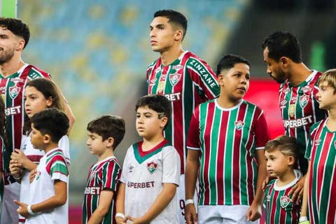 Em vantagem, Serna avalia como Fluminense deve se portar diante do Atlético-MG